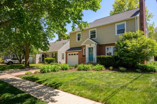 13 Oxford Place, Madison, WI 53704