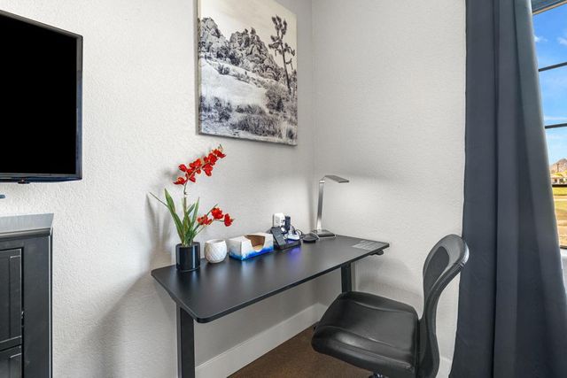 50610 Santa Rosa Plaza 7, La Quinta, CA 92253