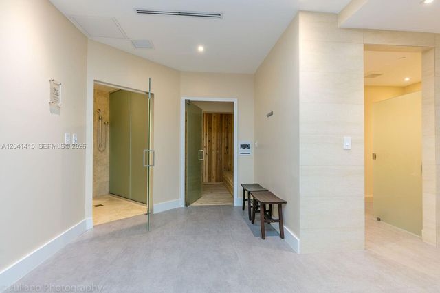 1581 Brickell Ave 903, Miami, FL 33129