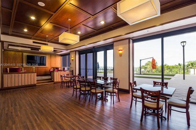 1581 Brickell Ave 903, Miami, FL 33129