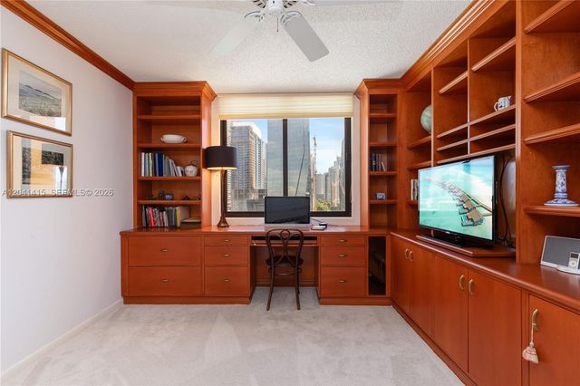 1581 Brickell Ave 903, Miami, FL 33129