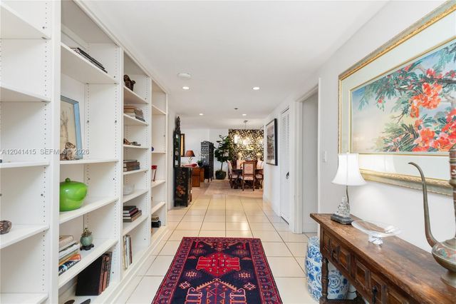 1581 Brickell Ave 903, Miami, FL 33129
