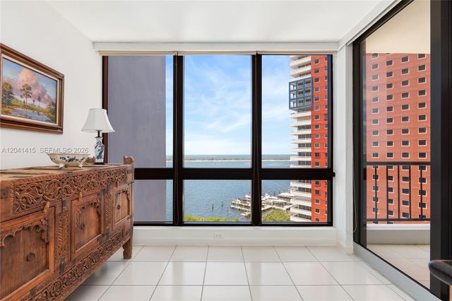 1581 Brickell Ave 903, Miami, FL 33129