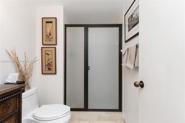 1581 Brickell Ave 903, Miami, FL 33129