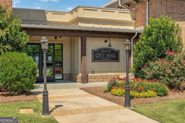 12902 Donegal Lane, Milton, GA 30004