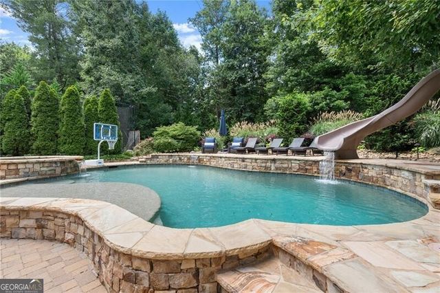 12902 Donegal Lane, Milton, GA 30004