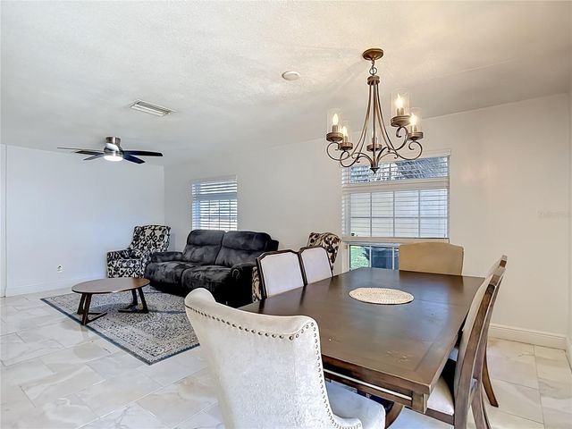 5126 ROLLING HILLS COURT, Tampa, FL 33617