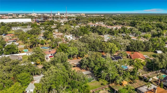 5126 ROLLING HILLS COURT, Tampa, FL 33617