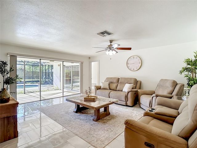 5126 ROLLING HILLS COURT, Tampa, FL 33617