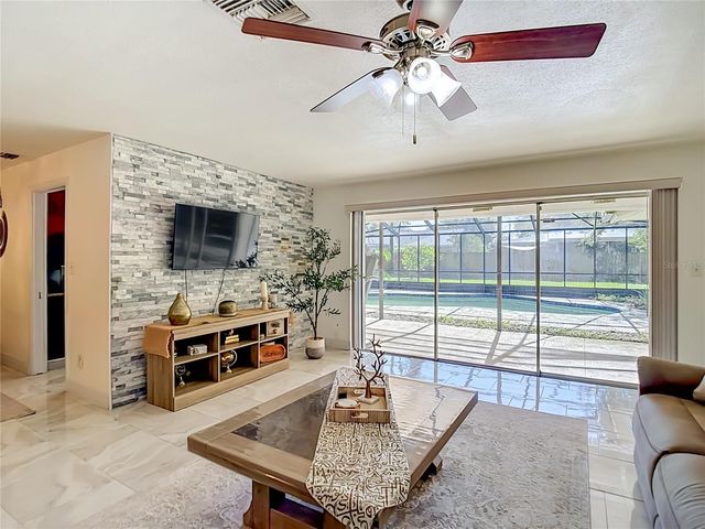 5126 ROLLING HILLS COURT, Tampa, FL 33617