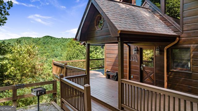 469 Mountain High Drive, Mineral Bluff, GA 30559