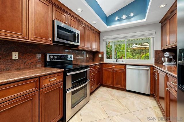 2675 Curie Place, San Diego, CA 92122