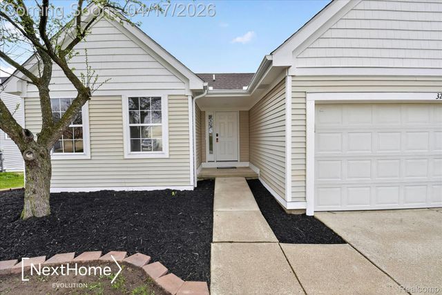 321 Oxford Court, Belleville, MI 48111