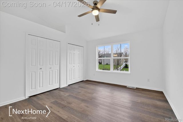 321 Oxford Court, Belleville, MI 48111
