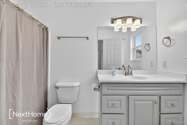 321 Oxford Court, Belleville, MI 48111