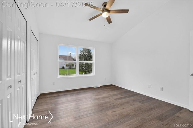 321 Oxford Court, Belleville, MI 48111