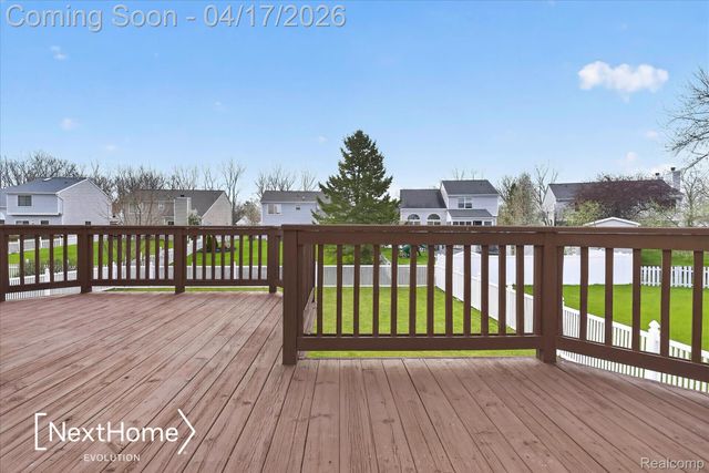 321 Oxford Court, Belleville, MI 48111