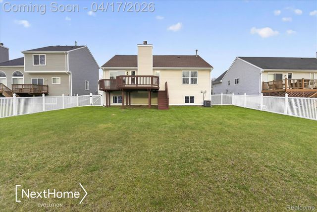 321 Oxford Court, Belleville, MI 48111
