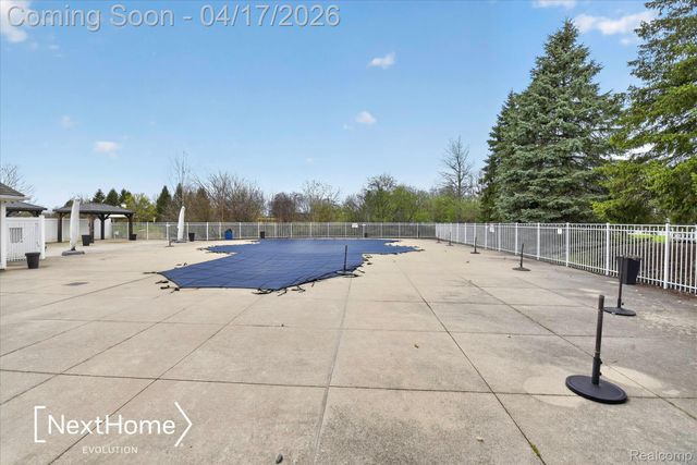 321 Oxford Court, Belleville, MI 48111
