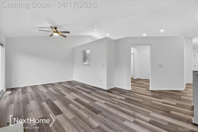 321 Oxford Court, Belleville, MI 48111