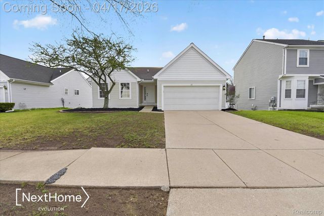321 Oxford Court, Belleville, MI 48111