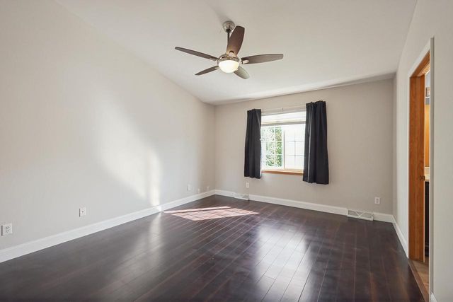 1138 Glacier Hill Drive, Madison, WI 53704