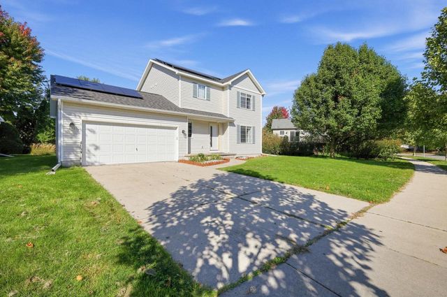 1138 Glacier Hill Drive, Madison, WI 53704