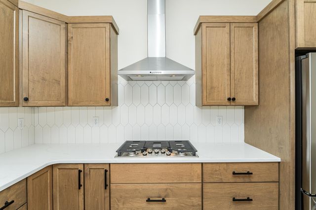 3435 Stonehedge Drive NE, Rochester, MN 55906