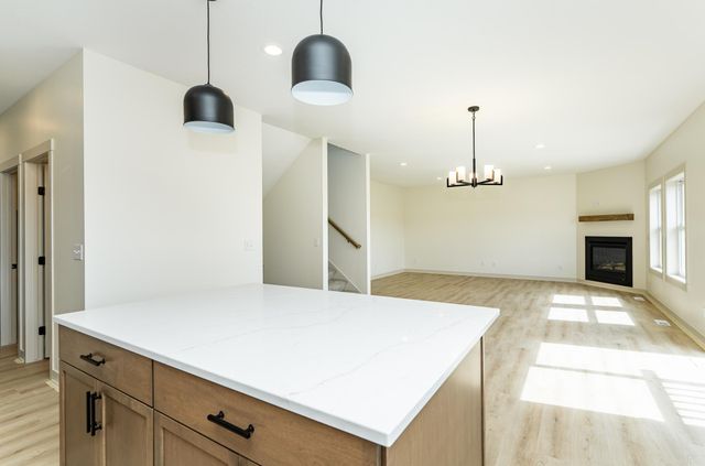 3435 Stonehedge Drive NE, Rochester, MN 55906