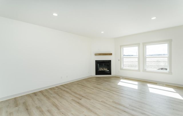 3435 Stonehedge Drive NE, Rochester, MN 55906