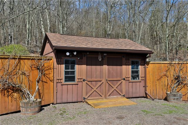 95 Tab Rd, Middletown, NY 12455