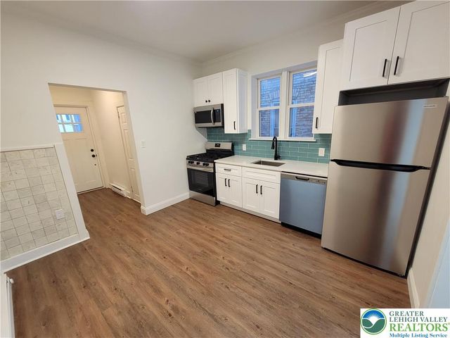 746 Linden Street 1, Bethlehem City, PA 18018