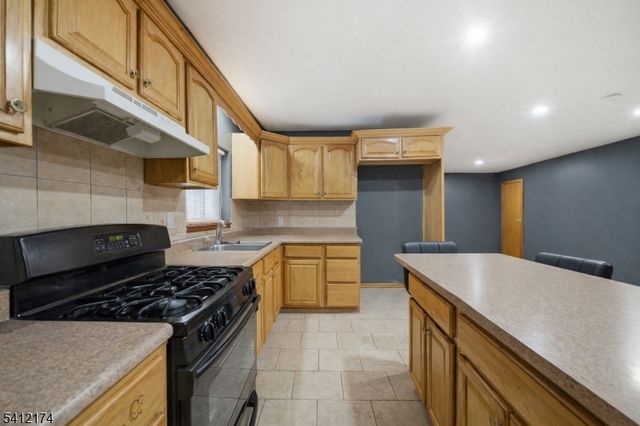 595 N 5Th St, Newark City, NJ 07107