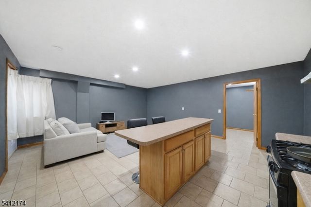 595 N 5Th St, Newark City, NJ 07107