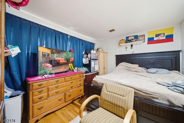 595 N 5Th St, Newark City, NJ 07107