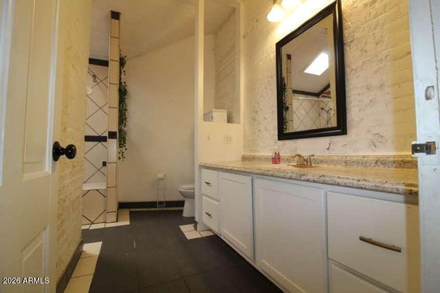 196 E CEDAR Street, Globe, AZ 85501