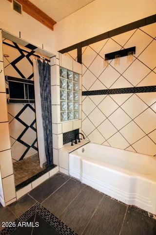 196 E CEDAR Street, Globe, AZ 85501