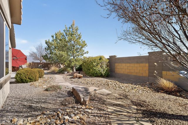 6016 Boulder Canyon Road NW, Albuquerque, NM 87114