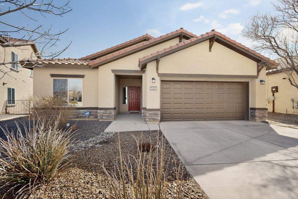 6016 Boulder Canyon Road NW, Albuquerque, NM 87114