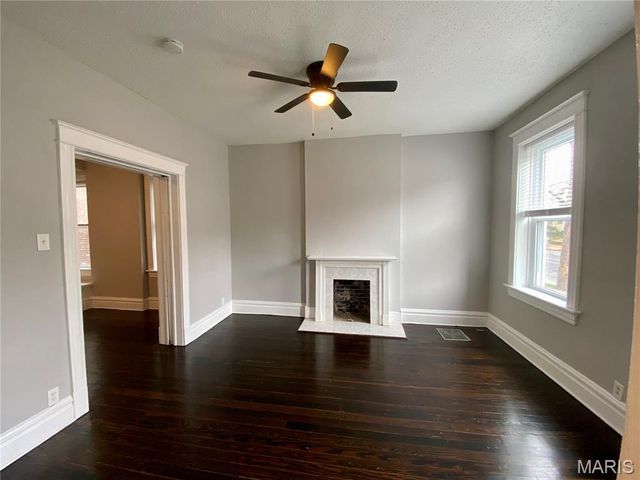 3710 Minnesota Avenue, St Louis, MO 63118