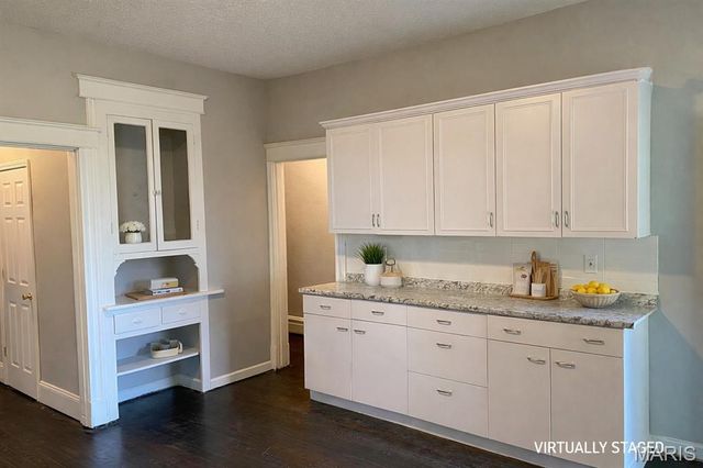 3710 Minnesota Avenue, St Louis, MO 63118