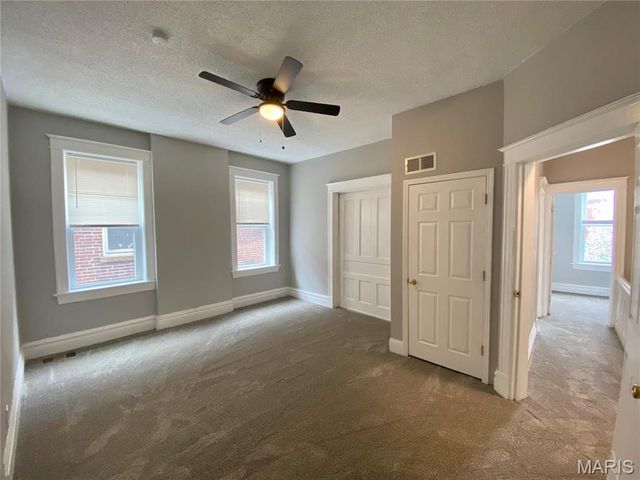 3710 Minnesota Avenue, St Louis, MO 63118