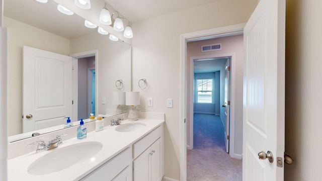 41 Kingsford Lane, Fuquay Varina, NC 27526