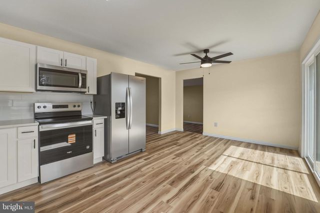 971 N BEECHAM RD, Williamstown, NJ 08094