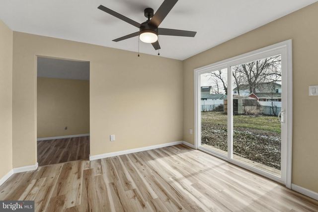 971 N BEECHAM RD, Williamstown, NJ 08094