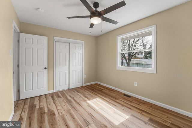 971 N BEECHAM RD, Williamstown, NJ 08094