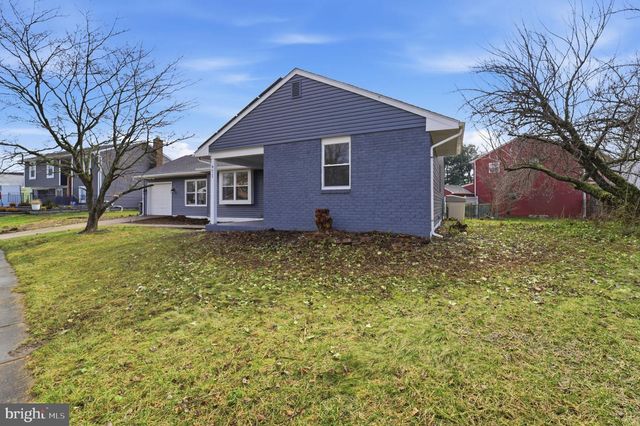 971 N BEECHAM RD, Williamstown, NJ 08094