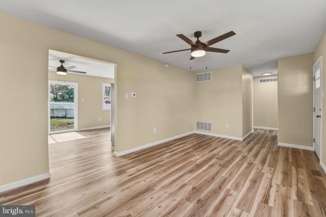 971 N BEECHAM RD, Williamstown, NJ 08094