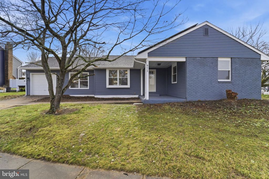 971 N BEECHAM RD, Williamstown, NJ 08094