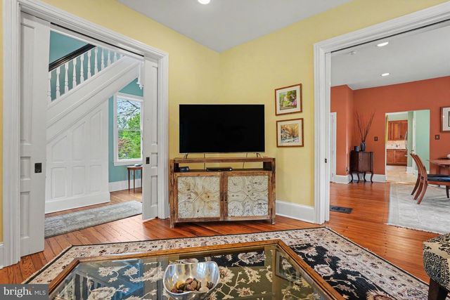 218 GREEN ST, Doylestown, PA 18901